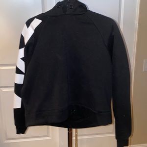 Zyia sweatshirt size L